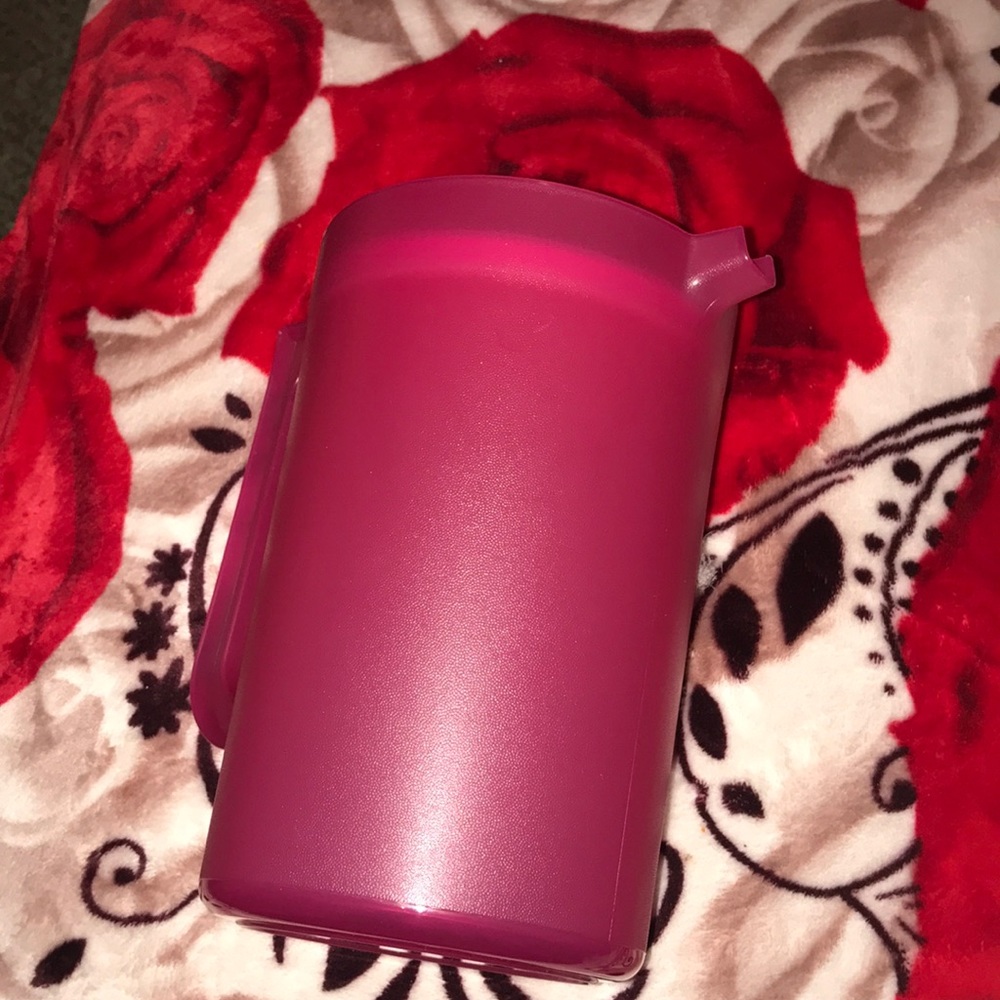 Tupperware set - Picture 2 of 5